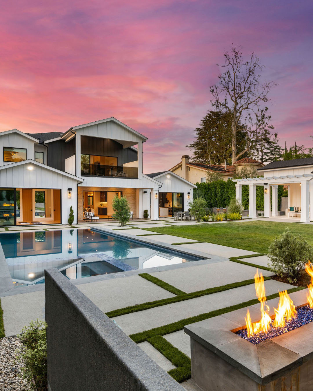 Custom pool and outdoor living design by Zodiac Pools & Outdoor Living, Sanger TX — creating backyard escapes across North Texas.